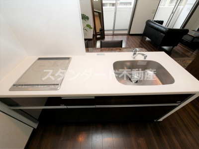 【キッチン】 | セレニテ梅田北Premium(プレミアム)