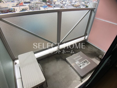 【バルコニー】 | ＴＷＩＮ　ＢＵＩＬＤ | 陽当たり良好なバルコニーです