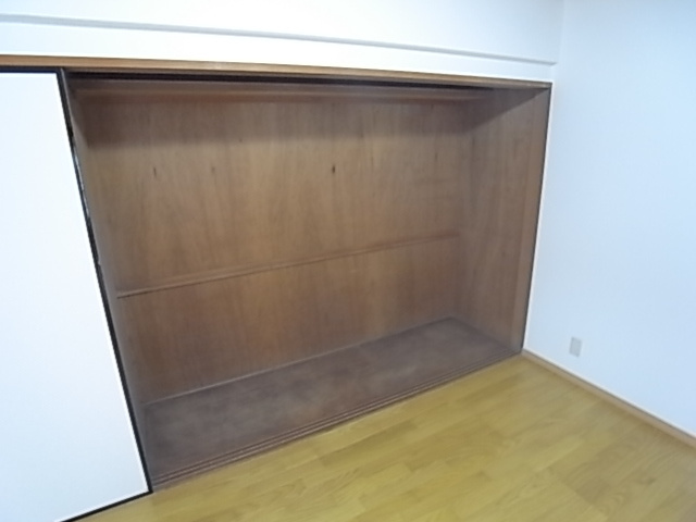 コムーネ本山の収納