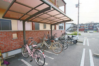【その他共用部分】 | 駐輪場です