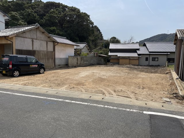 八幡町売地の外観
