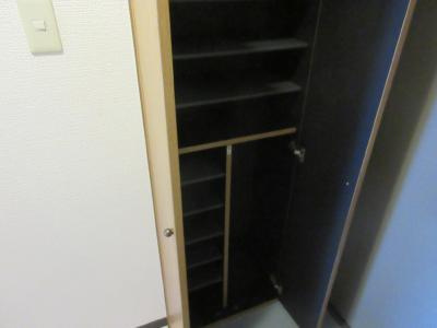 洛西メゾンのその他|下駄箱
