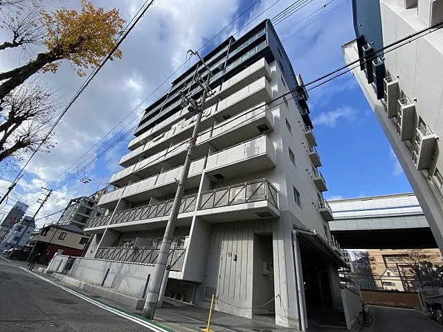 カサベラ新在家ツインズII号館の外観