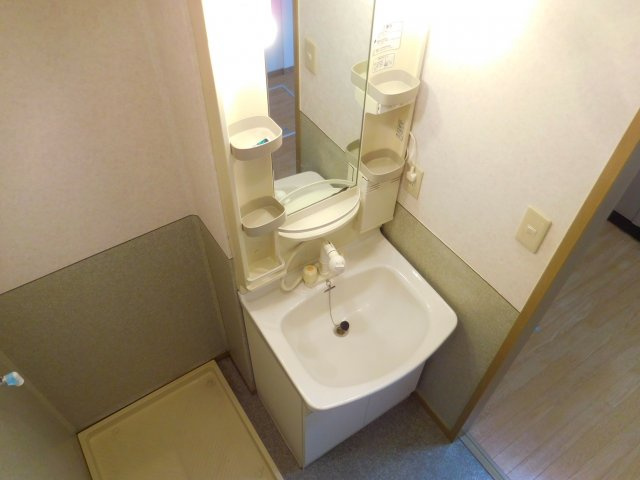 【洗面所】 | ウインディア五百住B