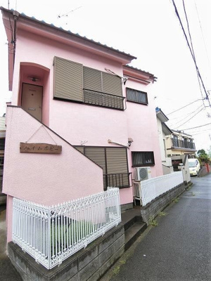 【外観】 | ハイムポピー | 2沿線利用できる「日吉」駅より徒歩9分！スーパーが近くて急なお買物にも便利な立地♪快適に過ごせる1フロア1住戸の2階建てアパートです♪
