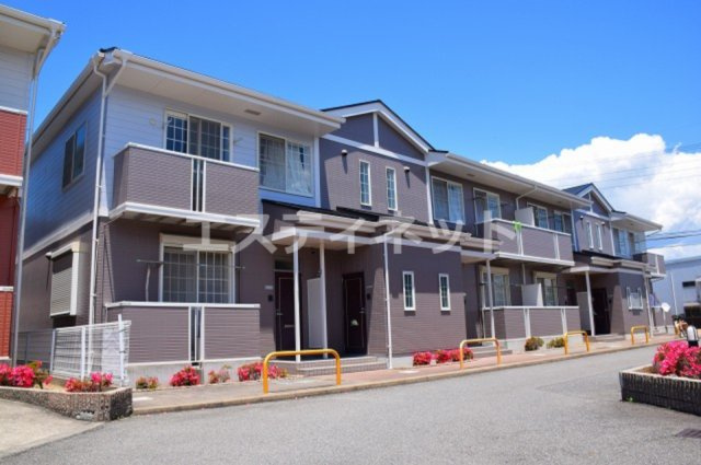 エントピア名和北Aの外観