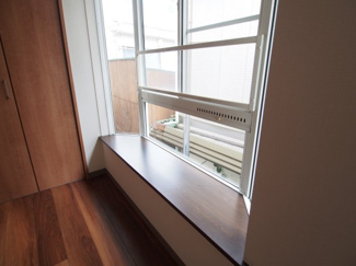 【内装】 | 内装は落ち着いています