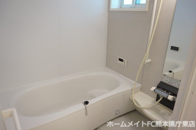熊本市東区健軍４丁目のアパートの浴室