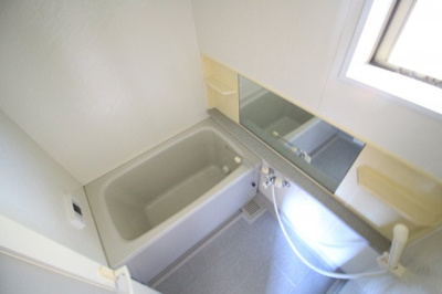 【浴室】 | ワコーレアベニュー山下町