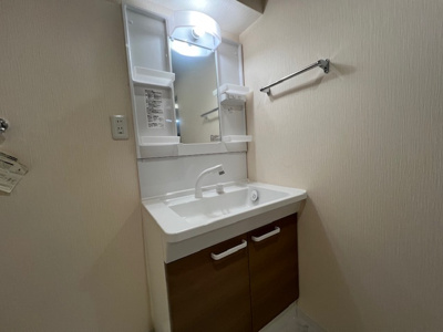 【洗面所】 | ルモンドオサカベ