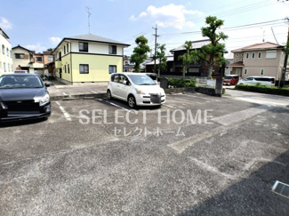 【駐車場】 | 駐車場があるので、車を買う予定の方も安心です