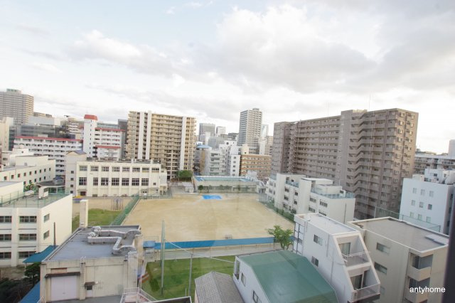 グランヴィ新大阪　仲介手数料無料の展望