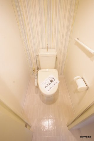 グランヴィ新大阪　仲介手数料無料のトイレ
