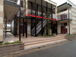 【エントランス】 | シュテルンヒュンフ