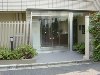 【エントランス】 | 表参道レジデンス | 表参道レジデンス