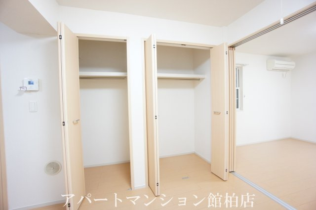 オートヌ　ヴァレの収納