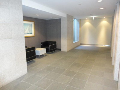 【エントランス】 | ル・シヤージュ神宮前