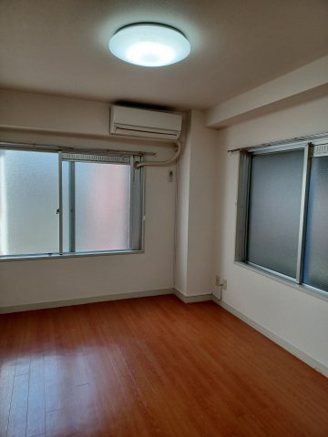 サザンクロス大森の洋室