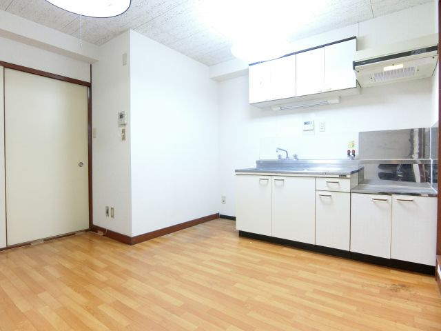 アンビエンテ茱萸木のキッチン