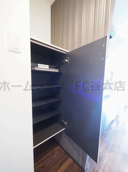 【玄関】 | プレミアムコート谷町4丁目