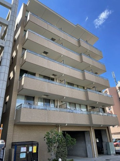 【外観】 | グリーンライン「北山田」駅まで徒歩1分！駅近で通勤・通学にも便利！鉄筋コンクリートのエレベーター付き6階建てマンションです♪