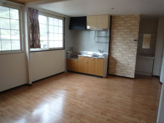 【居間・リビング】 | ウィンディアTOMY 　A | 使いやすいリビングです