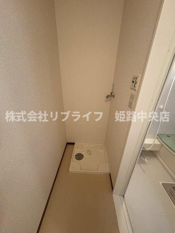 アンジ榮の独立洗面台