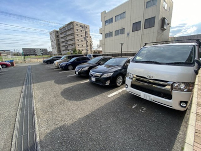 【駐車場】 | グランドステージ鶴見 | 平置き駐車場
