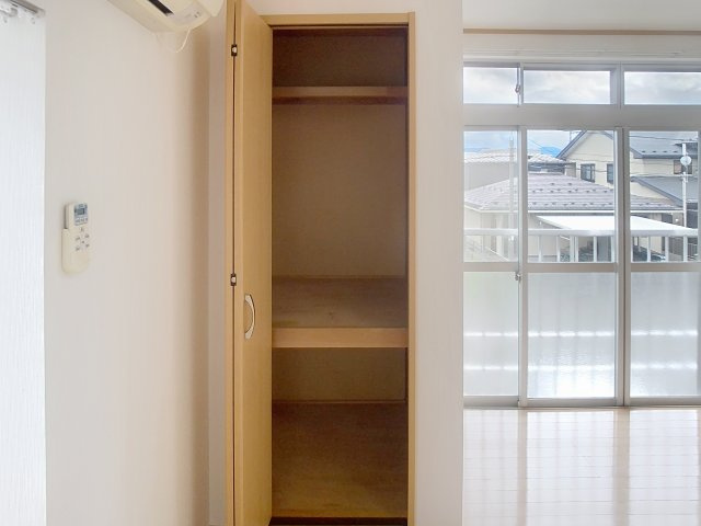 アルカディア城西Aの収納