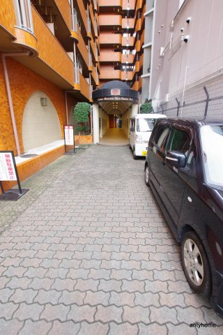 ライオンズマンション新大阪第5 仲介手数料無料のエントランス