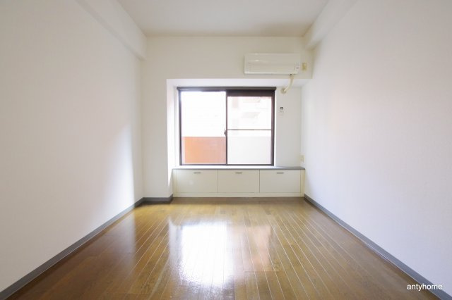 ライオンズマンション新大阪第5 仲介手数料無料の寝室