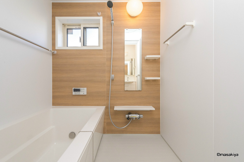 グラン・アイールの浴室|お風呂　追い焚き・浴室乾燥機付きです。