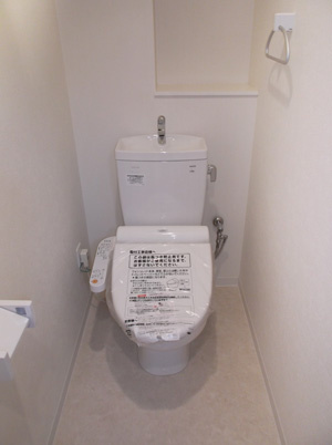 レジデンス・スエヒロ上本町のトイレ