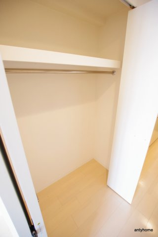 レジュールアッシュ大阪城北　仲介手数料無料の収納