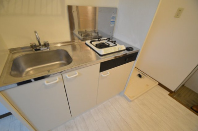 【その他】 | ＴハイツーⅠ | キッチン横：洗濯機置き場