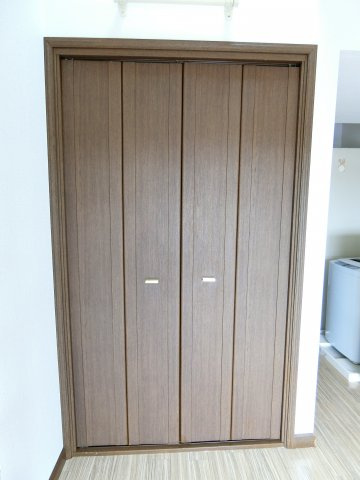 スカイコート求名の収納