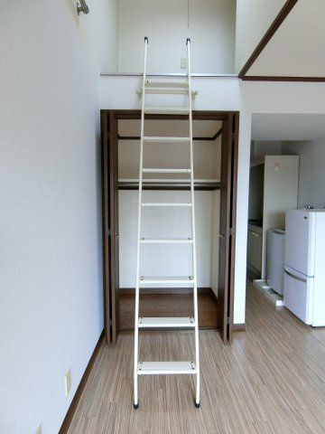 スカイコート求名の内装