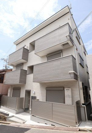 リファインド魚住の外観