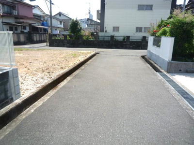 【前面道路含む現地写真】 | 高知市鴨部平田団地売地