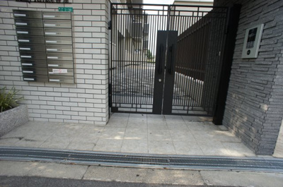 【エントランス】 | サニーテラス喜連