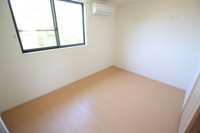 【洋室】 | ブルースカイⅢ