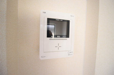 【設備】 | ブルースカイⅢ | ★TVモニター付きインターホン★