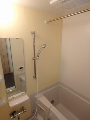 【浴室】 | ルミエール野里