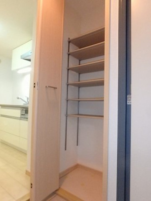 【収納】 | ルミエール野里