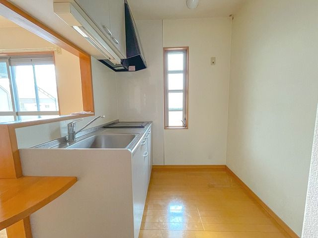 楽住庵の内装|きれいな内装です。※反転の場合がございます。