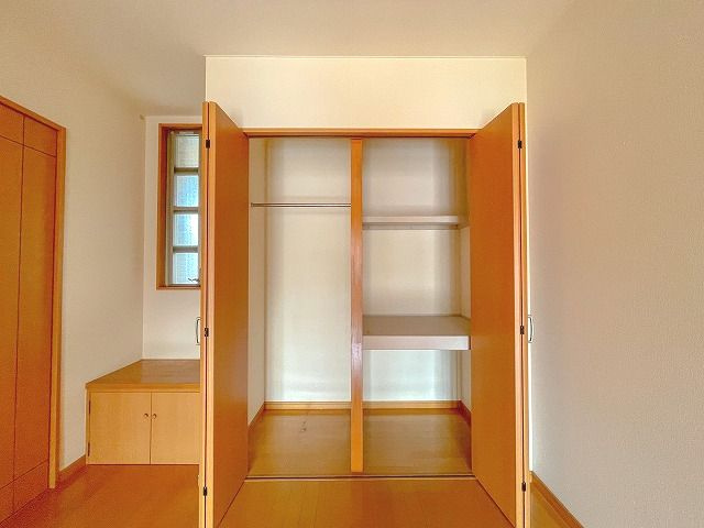 楽住庵の収納|大きなスペースがあり、収納には困りません。※反転の場合がございます。