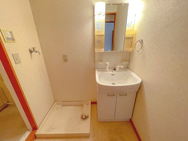 楽住庵の独立洗面台|独立洗面台です。※反転の場合がございます。