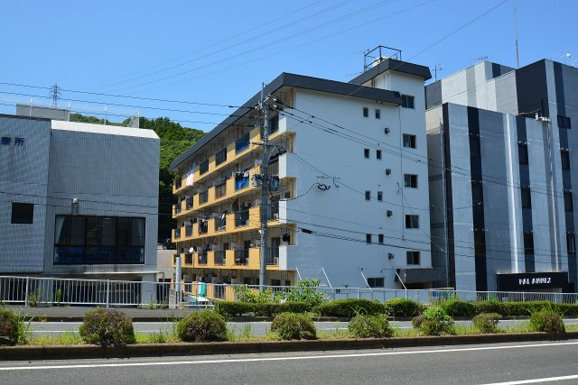 【外観】 | パルコチェントラーレ | 「０円で入居も可能♪」お得にお探しするなら不動産すまラボにお任せ下さい♪
〇現地待合わせOK　〇LINE対応可　〇他社物件持込ＯＫ
〇遠隔契約OK　〇お値引き喜んで♪皆様のお問合せをお待ちしています♪