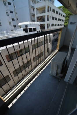 【バルコニー】 | パルコチェントラーレ | お洗濯にも便利なバルコニー付き