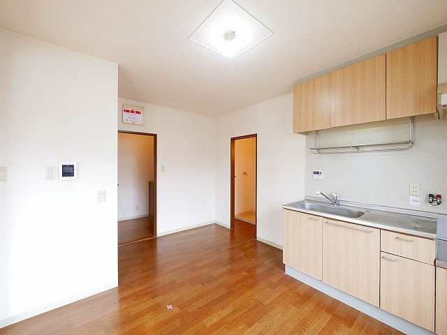 リバーパークのキッチン|きれいなキッチンです